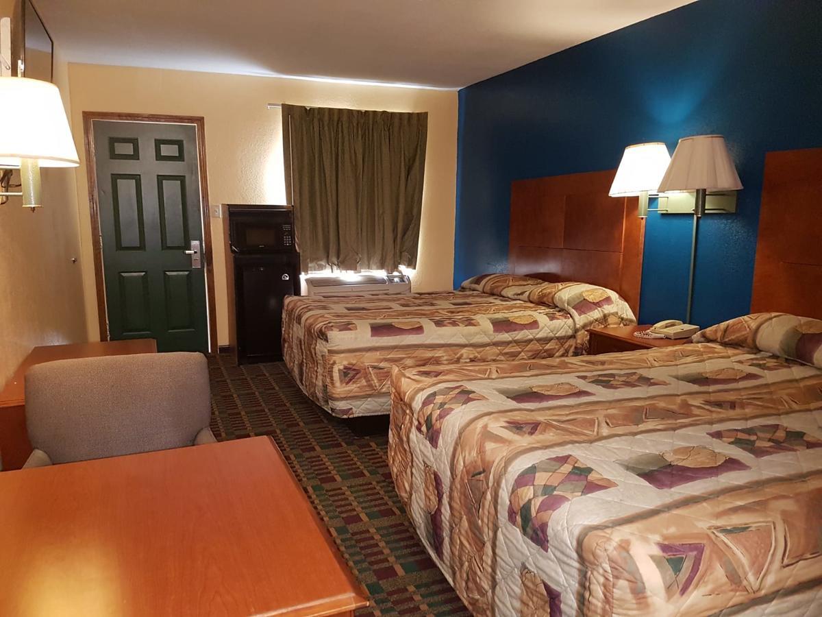 Executive Inn Victoria Buitenkant foto